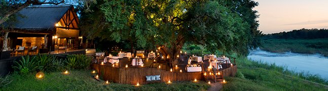 March & April - Robert Mark Safaris - Luxury African Safaris March & April - Robert Mark Safaris - Luxury African Safaris