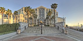 The Table Bay - Robert Mark Safaris - Luxury African Safaris